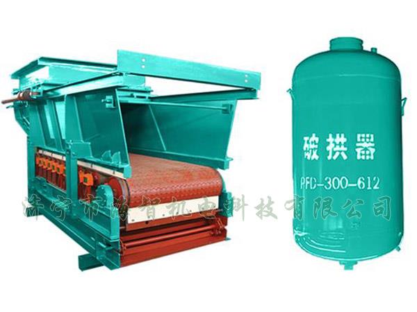 防止在給料機距離倉口較高的時候，連接段內的物料壓實粘結成拱或粘壁